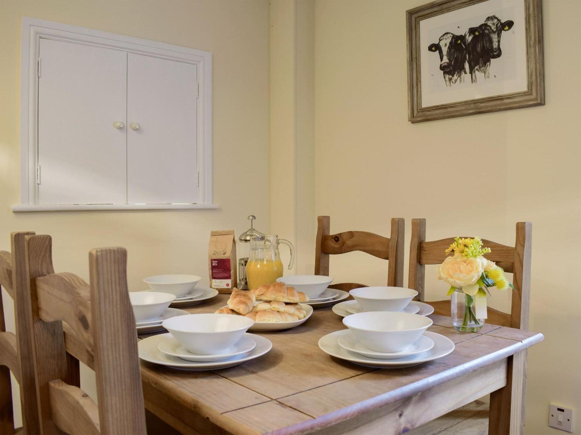 The Boyne Arms Cottage Burwarton Buitenkant foto